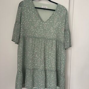 Park and Fifth Rennie Mini Dress Size Medium, Light Green